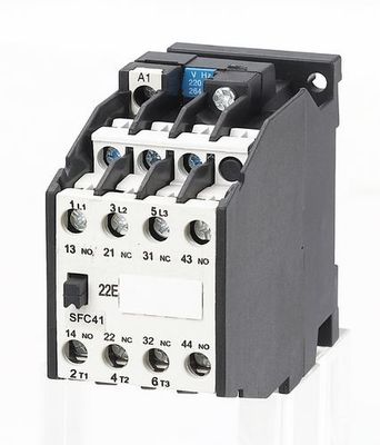 गुणवत्ता  20A 30A 55A Low Voltage 3 Pole AC Contactor 2NO 2NC IEC60947 कारखाना
